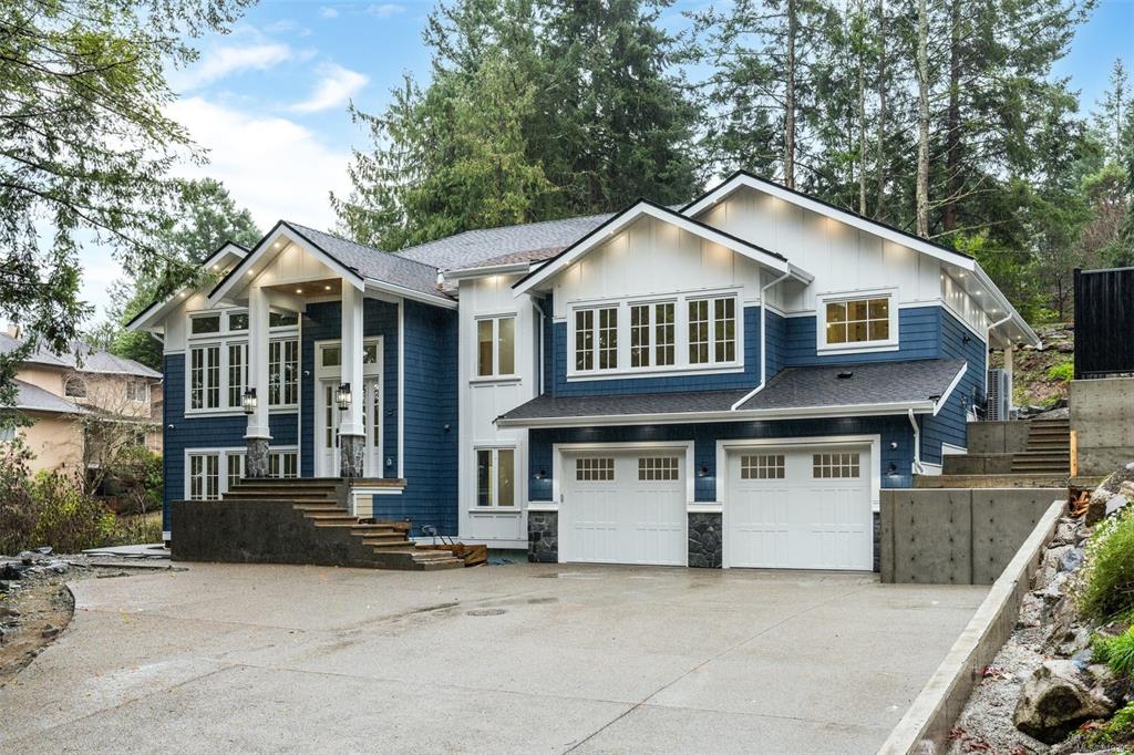 10950 Inwood Road, North Saanich, BC, V8L 5H9