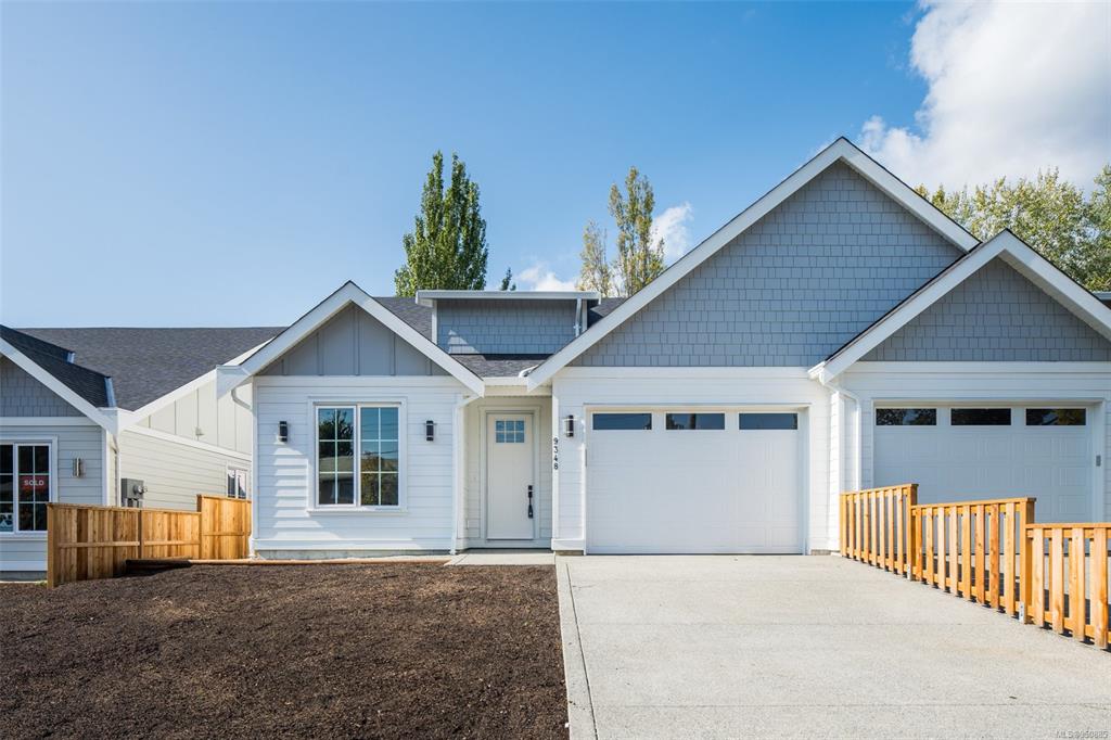 9348 Maryland Drive, Sidney, BC, V8L 2R3