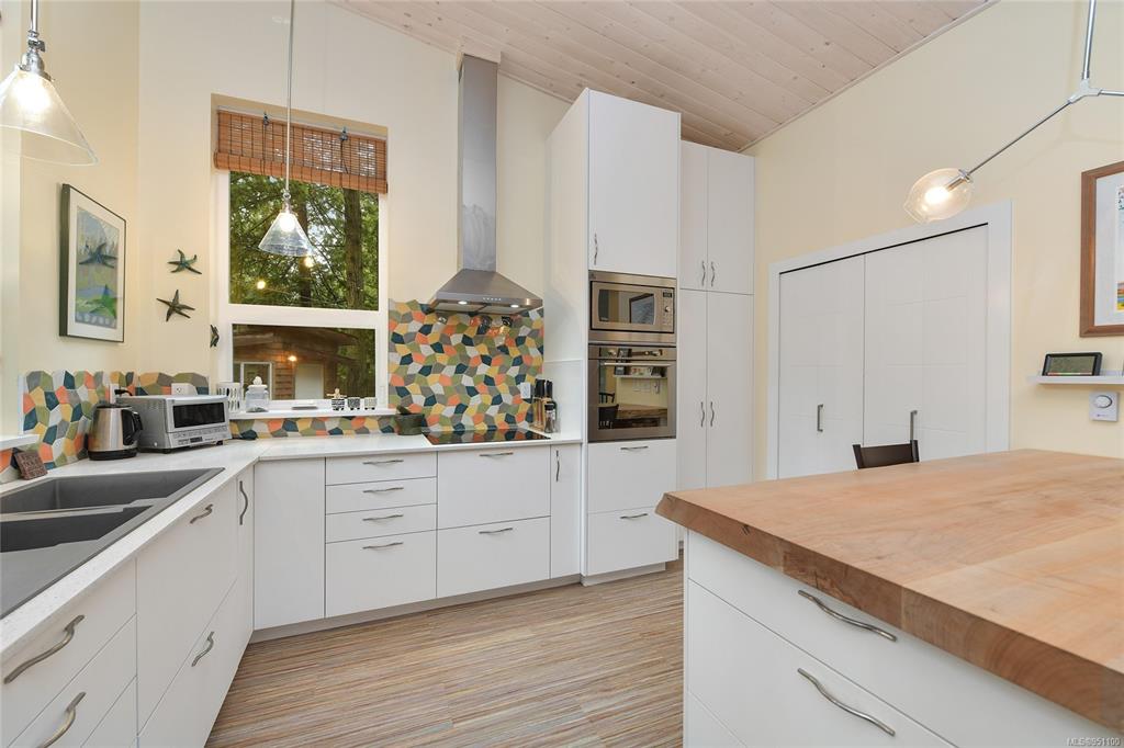763 Steward Drive, Mayne Island, BC, V0N 2J2 - 22