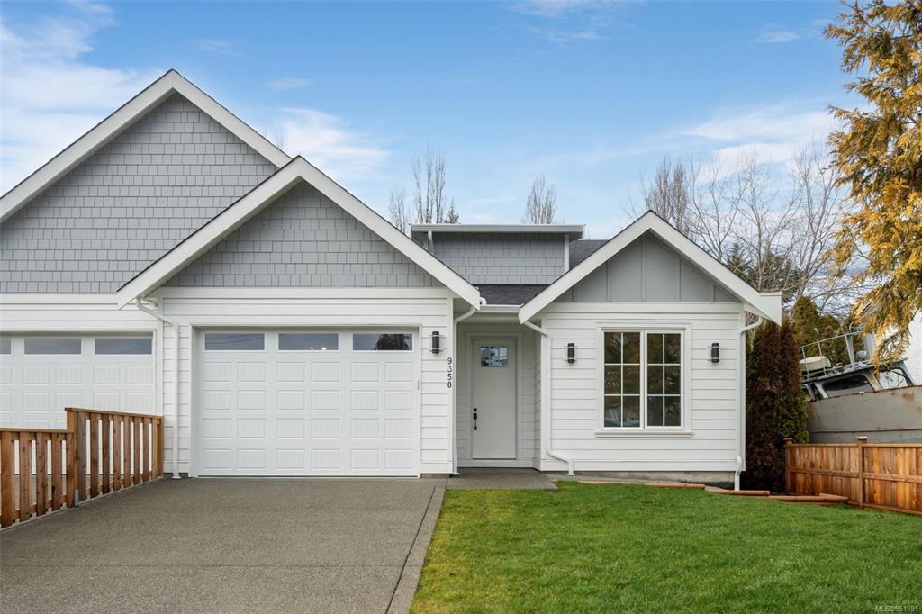9350 Maryland Drive, Sidney, BC, V8L 2R3
