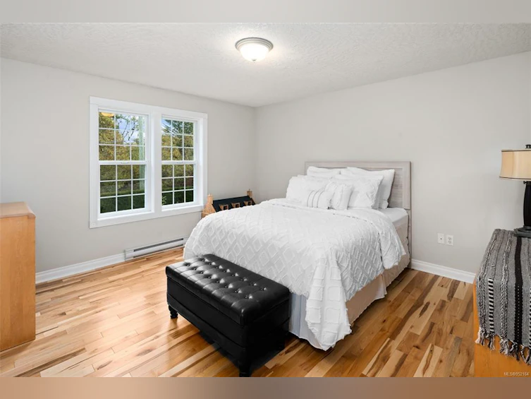 985 Dogwood Road, North Saanich, BC, V8L 5Z9 - 21