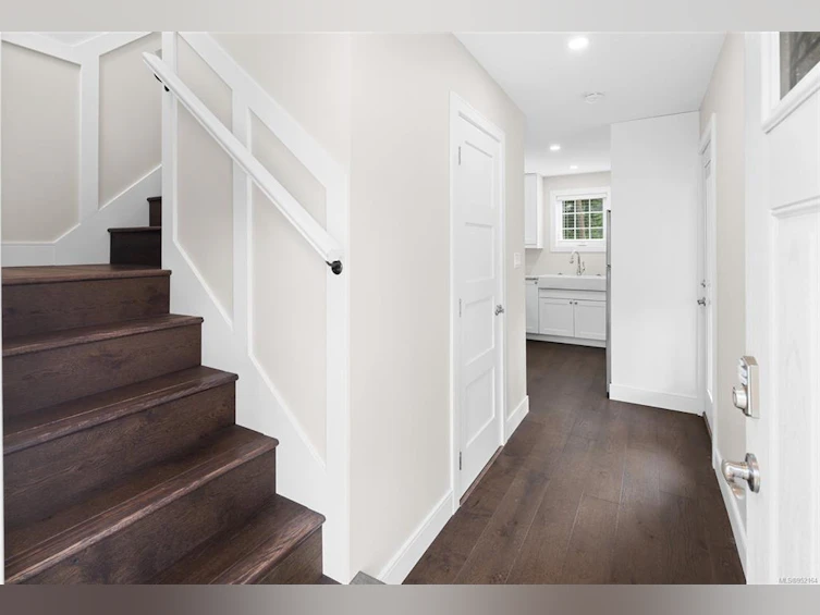 985 Dogwood Road, North Saanich, BC, V8L 5Z9 - 40
