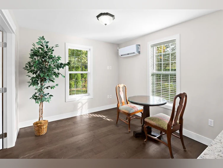 985 Dogwood Road, North Saanich, BC, V8L 5Z9 - 44