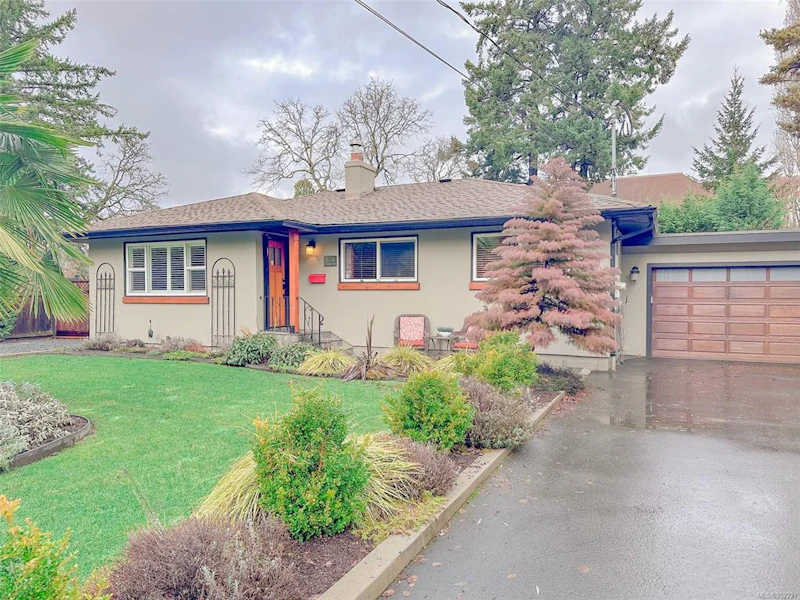 674 Fairway Avenue, Langford BC V9B 2R5