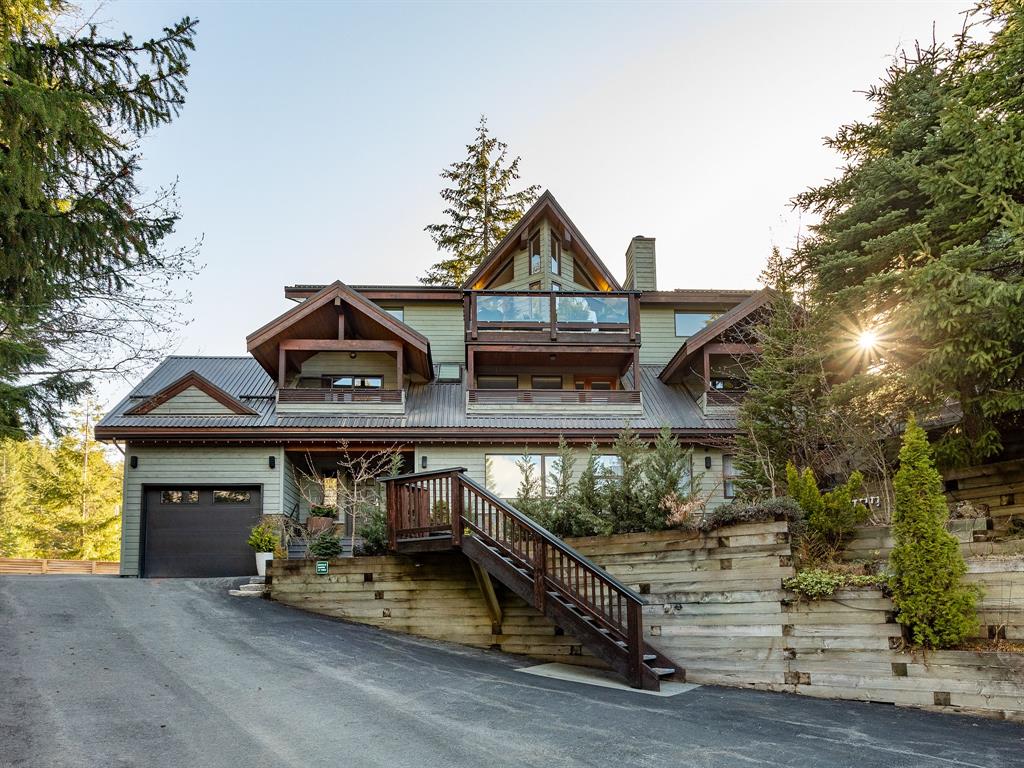 3137 Hawthorne Place, Whistler, BC, V8E 0B8
