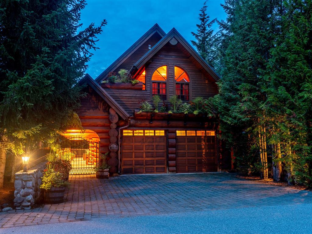 6212 Oboe Place, Whistler, BC, V8E 0C5