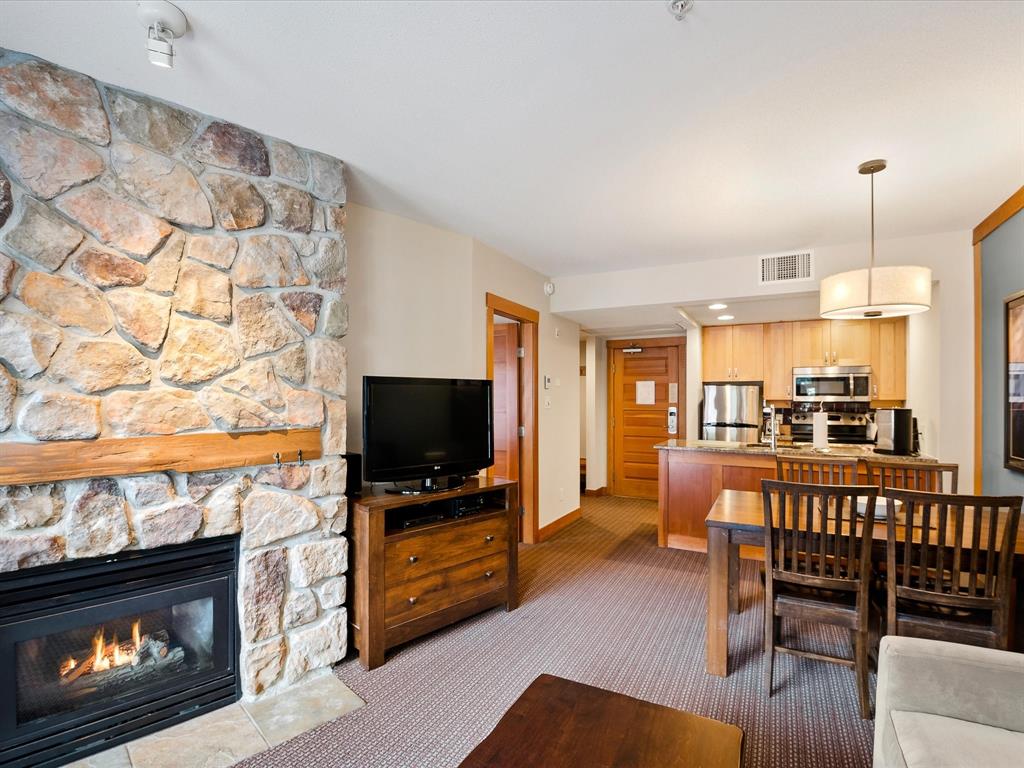 205B-2036 London Lane, Whistler, BC, V8E 0N7