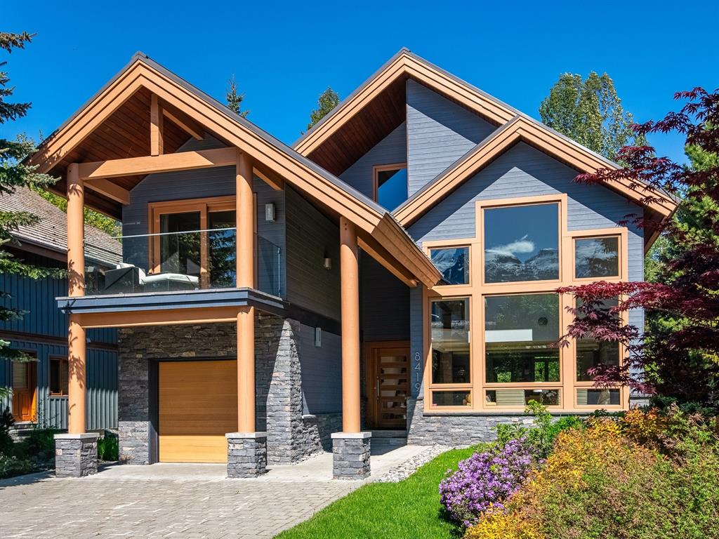 8419 Golden Bear Place, Whistler, BC, V8E 1J7