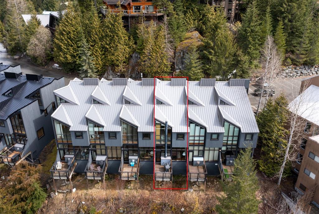 13-2221 Gondola Way, Whistler, BC, V8E 0M8