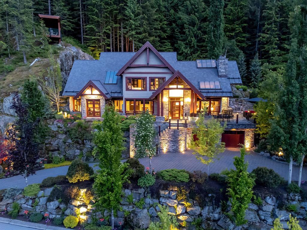 1592 Khyber Lane, Whistler, BC, V8E 0A2