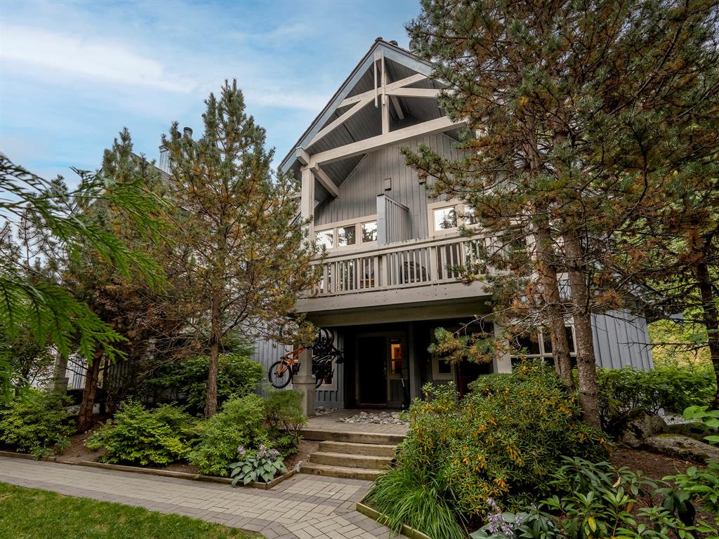 11-4661 Blackcomb Way, Whistler, BC, V8E 0Z1