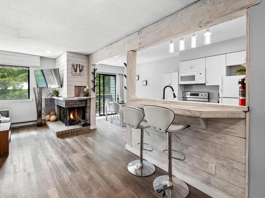 304A/B-2129 Lake Placid Road, Whistler, BC, V8E 0N4