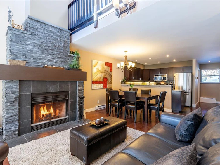 1503-3050 Hillcrest Drive, Whistler, BC, V8E 0T8