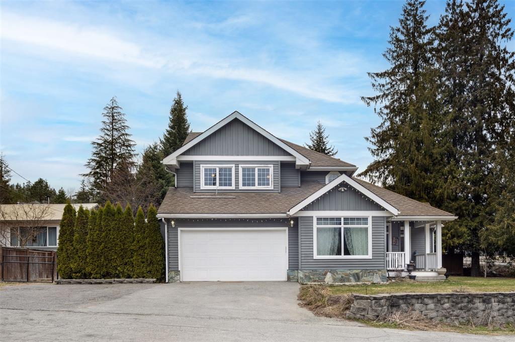 7443 Dogwood Street, Pemberton, BC, V0N 2L0