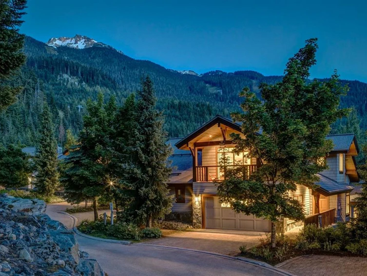 3-2500 Taluswood Place, Whistler, BC, V8E 0R2