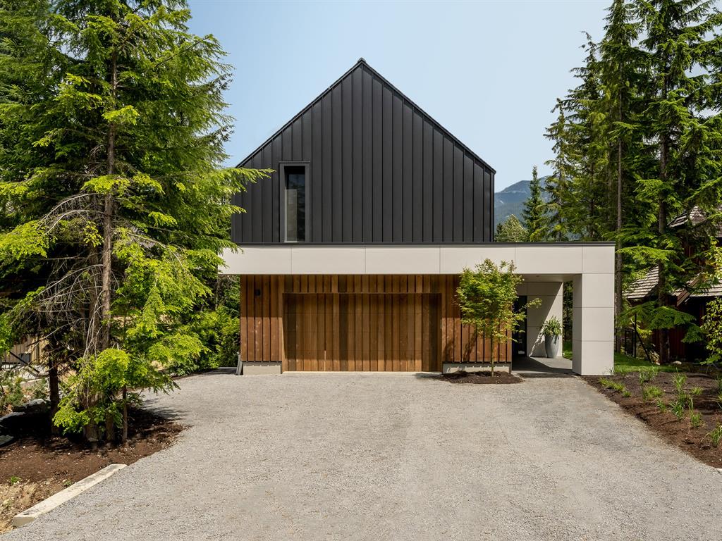 6187 Eagle Drive, Whistler, BC, V8E 0C6
