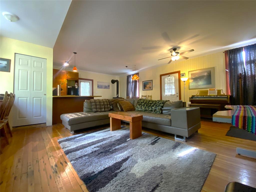 3880 Pioneer Road, Pemberton, BC, V0K 1P0 - 8