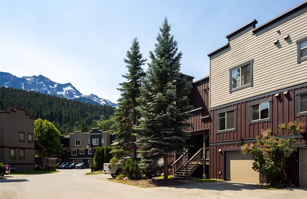 18-1446 Vine Road, Pemberton, BC, V0N 2L1
