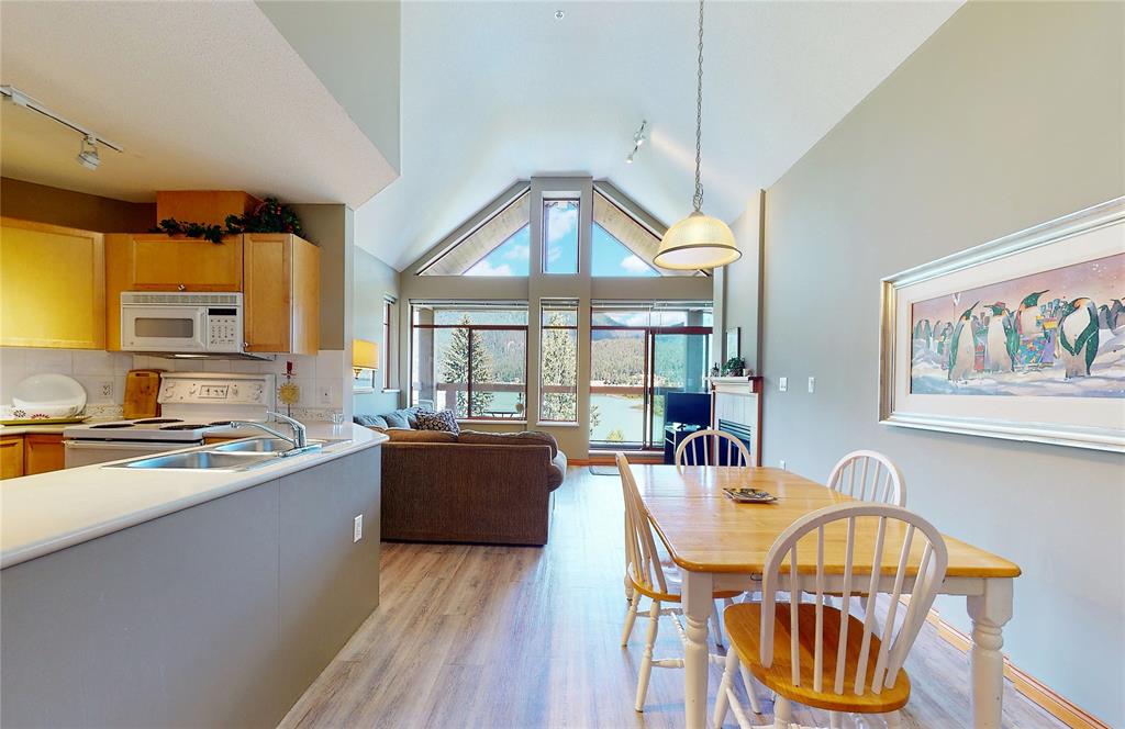 303-8080 Nicklaus North Boulevard, Whistler, BC, V8E 1J7 - 5