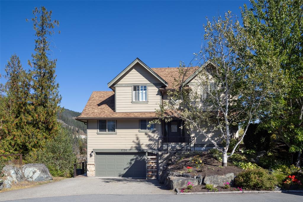 1731 Pinewood Drive, Pemberton, BC, V0N 2L3