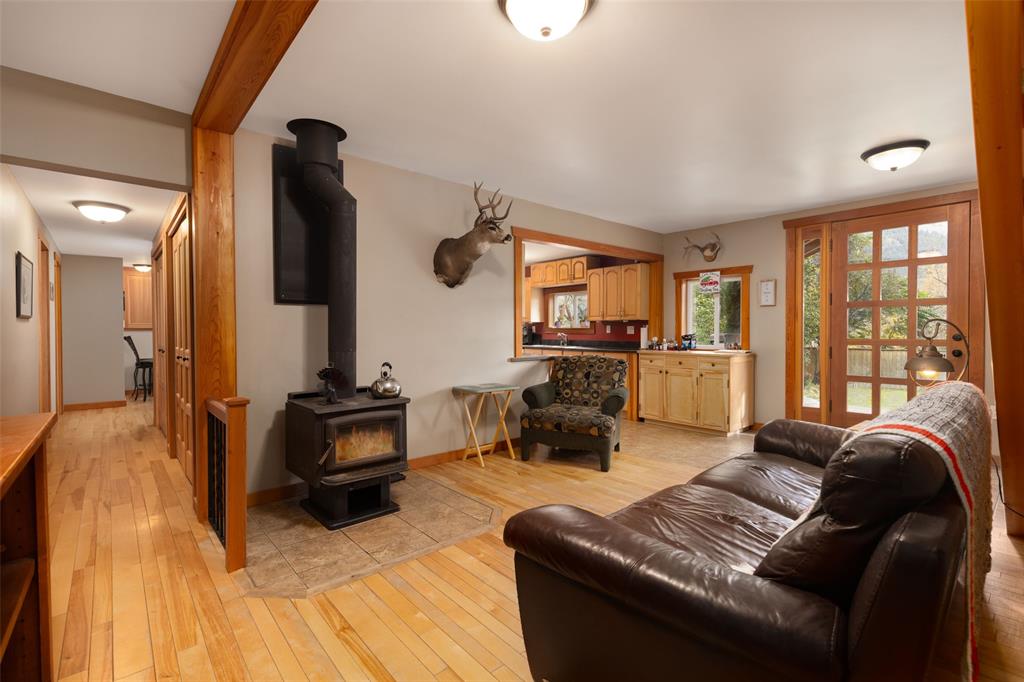 217 Mcewen Road, Lillooet, BC, V0K 1V0 - 4