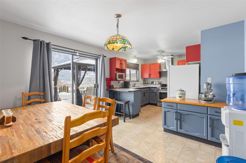 890 Eagleson Crescent, Lillooet, BC, V0K 1V0 - 4